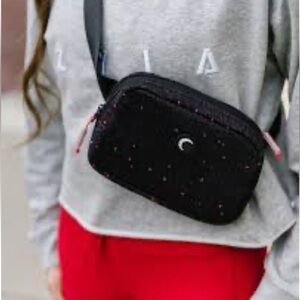 ZYIA Active Black Speckled Crossbody Sling Bag Athleisure Everyday Carry